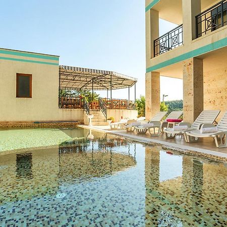 Aparthotel Prostor Καβάρνα Εξωτερικό φωτογραφία