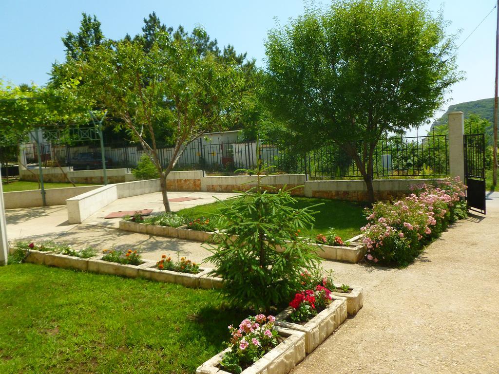 Aparthotel Prostor Καβάρνα Εξωτερικό φωτογραφία