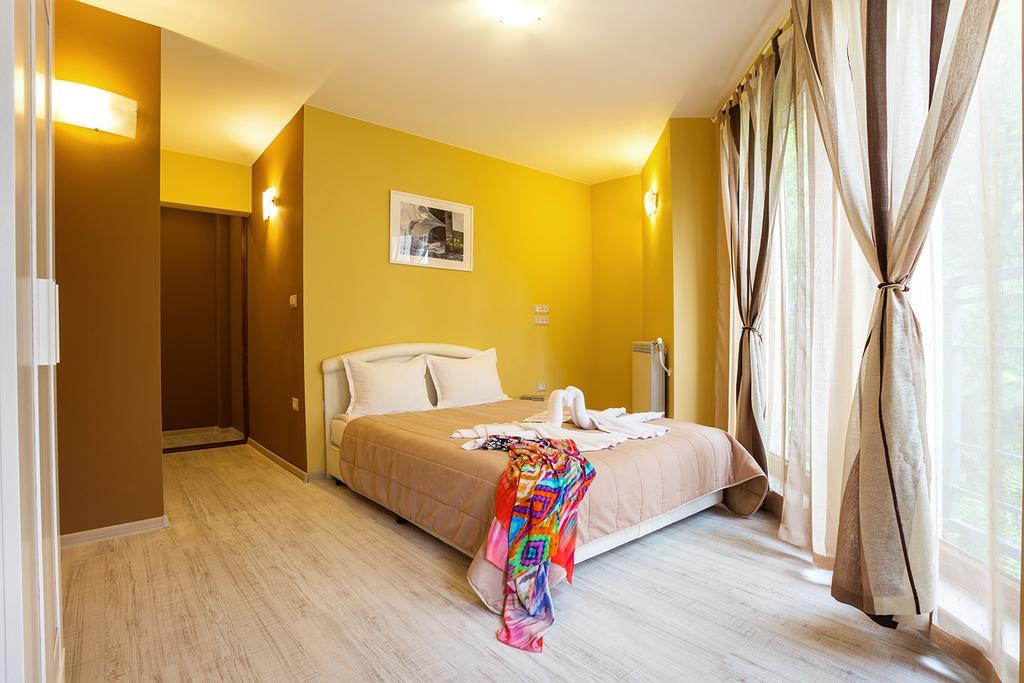 Aparthotel Prostor Καβάρνα Εξωτερικό φωτογραφία