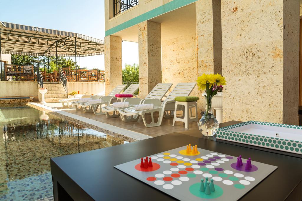 Aparthotel Prostor Καβάρνα Εξωτερικό φωτογραφία