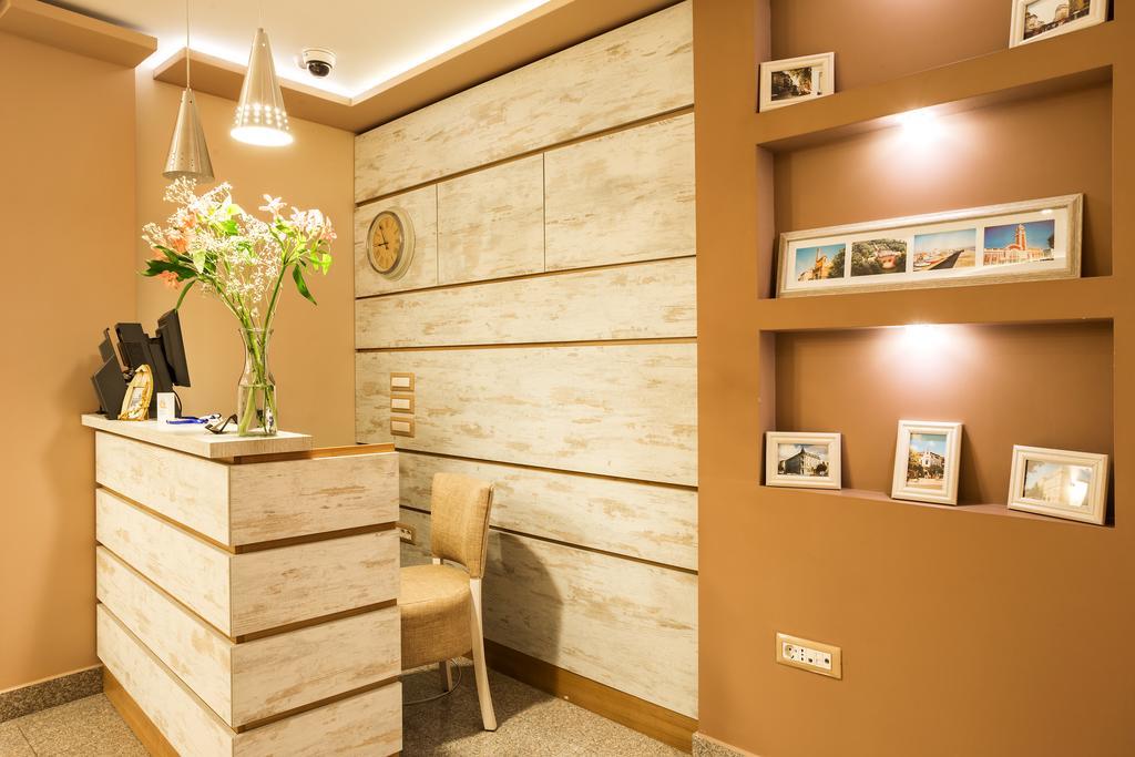 Aparthotel Prostor Καβάρνα Εξωτερικό φωτογραφία