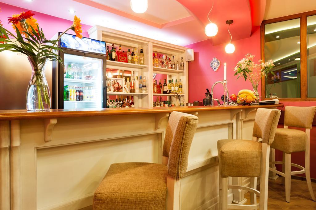 Aparthotel Prostor Καβάρνα Εξωτερικό φωτογραφία